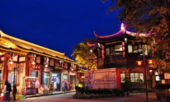 贵州凤冈:搭乘孕妇救护车凌晨雪中被困